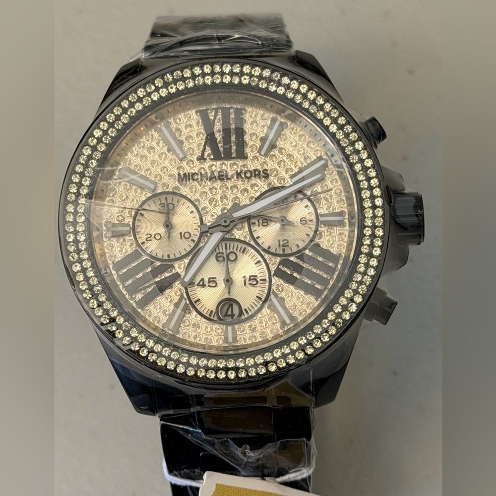 New Michael Kors Women's Wren Chronograph Glitz Watch MK5961